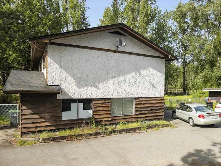 2048 176 Street, Surrey, BC, V3Z 9W4 - 9
