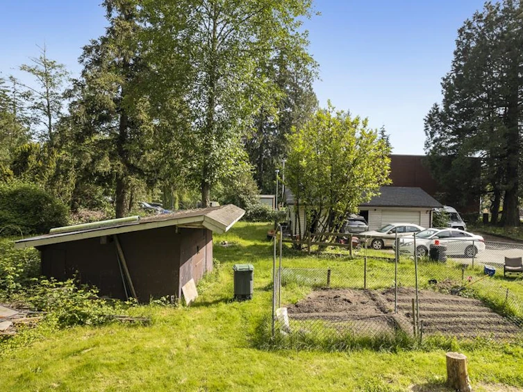 2048 176 Street, Surrey, BC, V3Z 9W4 - 14
