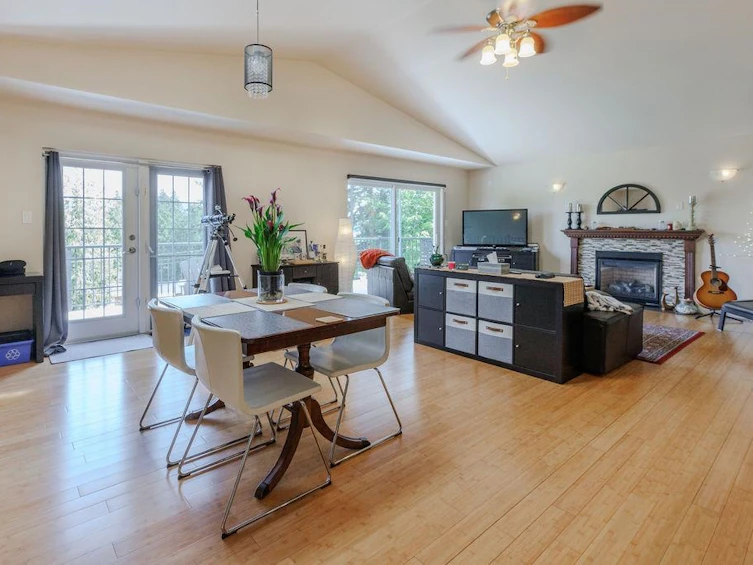 646 Gower Point Road, Gibsons, BC, V0N 1V8 - 4