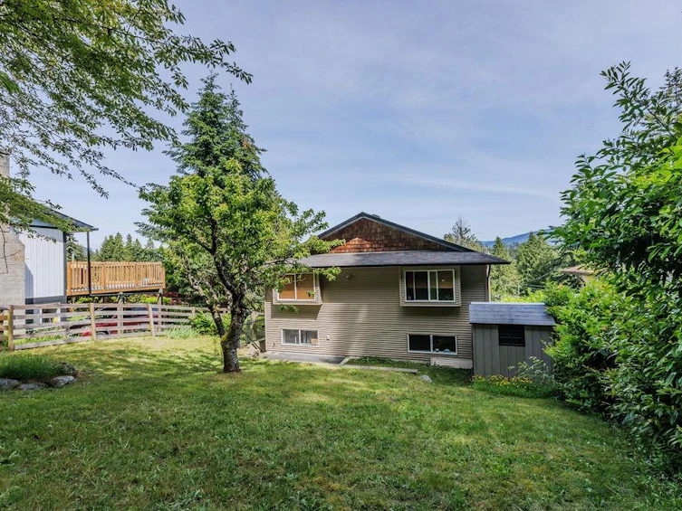 646 Gower Point Road, Gibsons, BC, V0N 1V8 - 28