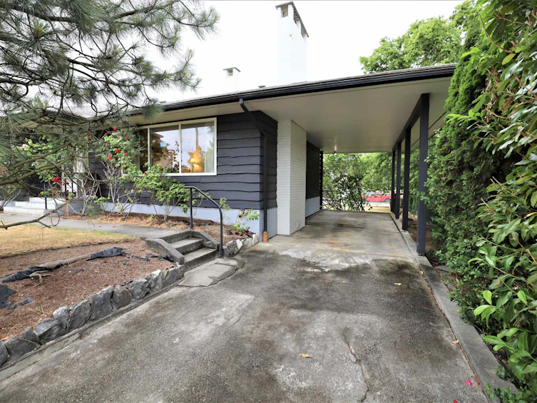 5690 Mermaid Street, Sechelt, BC, V0N 3A3 - 3