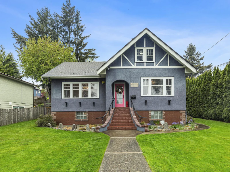 32985 2nd Avenue, Mission BC V2V 1J6