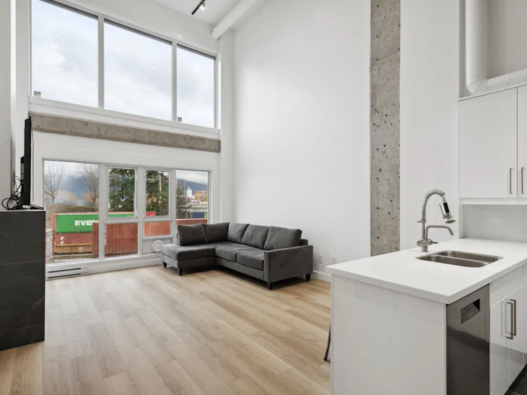 309-27 Alexander Street, Vancouver, BC, V6A 1B2 - 5