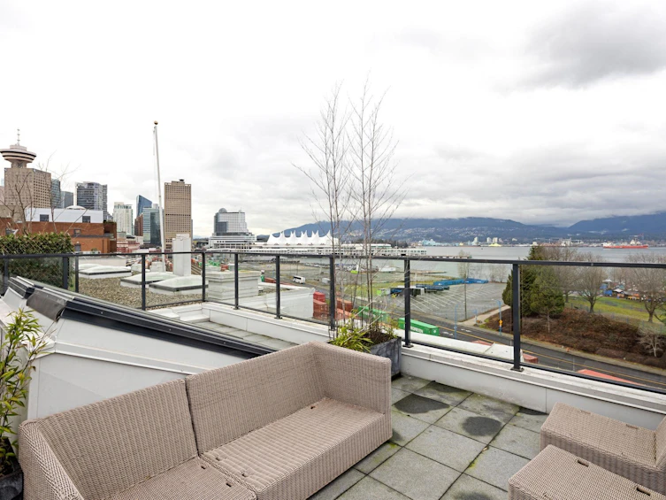 309-27 Alexander Street, Vancouver, BC, V6A 1B2 - 28
