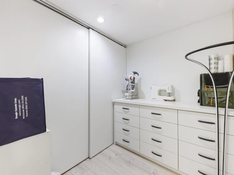 702-588 Broughton, Vancouver, BC, V6G 3E3 - 9