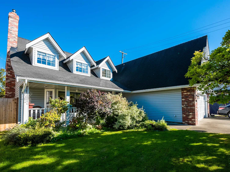 9940 Aquila Road, Richmond, BC, V7A 3R2 - 3