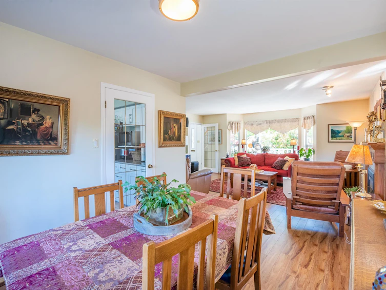 9940 Aquila Road, Richmond, BC, V7A 3R2 - 10