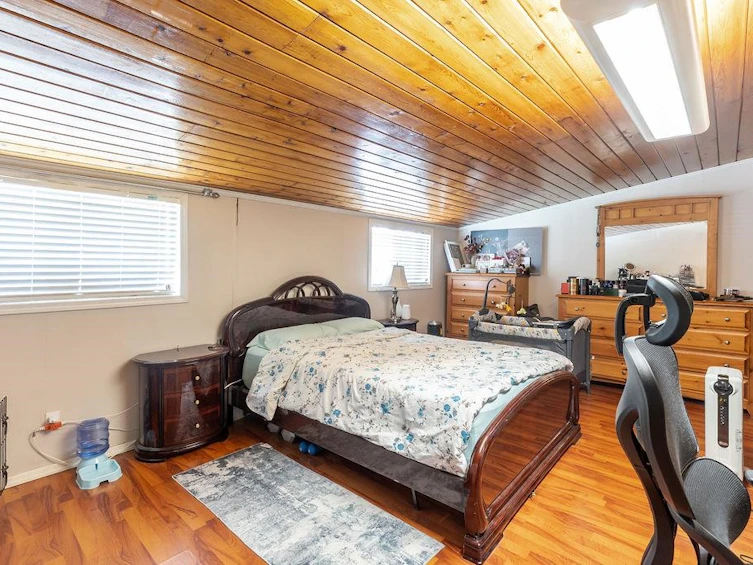 9246 148 Street, Surrey, BC, V3R 3W8 - 13