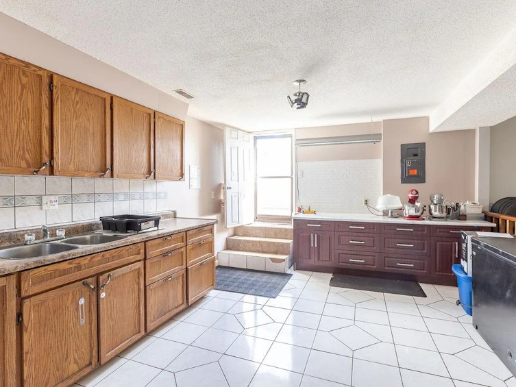9246 148 Street, Surrey, BC, V3R 3W8 - 24
