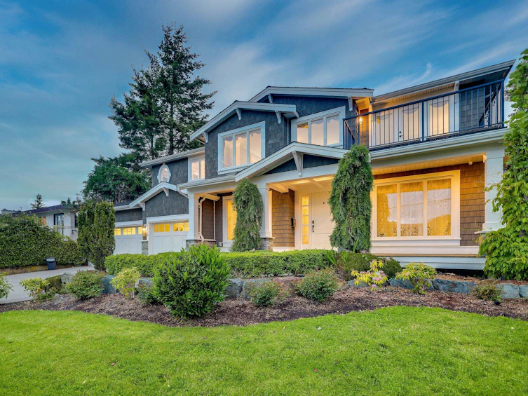 14519 Mann Park Crescent, Surrey, BC, V4B 3A7 - 2