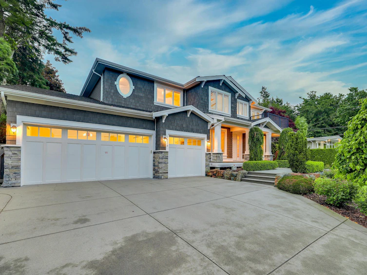 14519 Mann Park Crescent, Surrey, BC, V4B 3A7 - 3