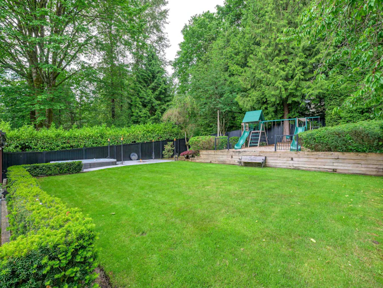 1312 Lansdowne Drive, Coquitlam, BC, V3E 1K6 - 6