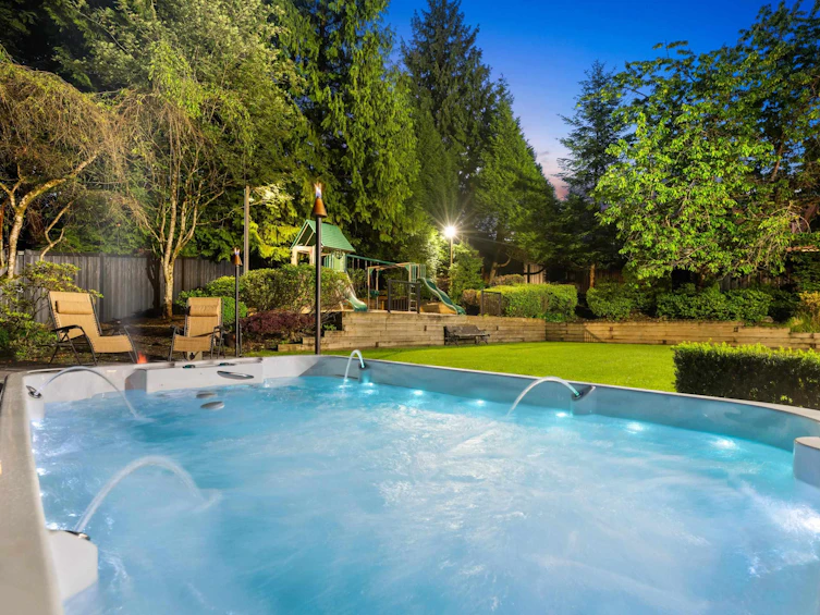 1312 Lansdowne Drive, Coquitlam, BC, V3E 1K6 - 10