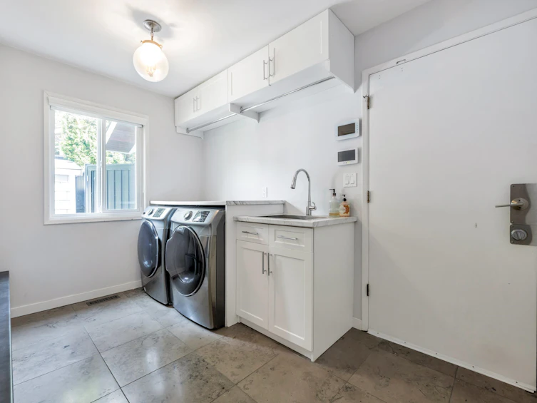 1312 Lansdowne Drive, Coquitlam, BC, V3E 1K6 - 22