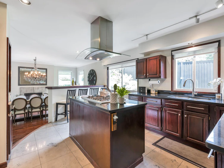 1312 Lansdowne Drive, Coquitlam, BC, V3E 1K6 - 25