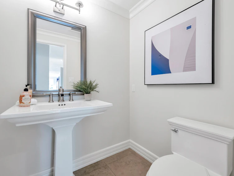 1312 Lansdowne Drive, Coquitlam, BC, V3E 1K6 - 31