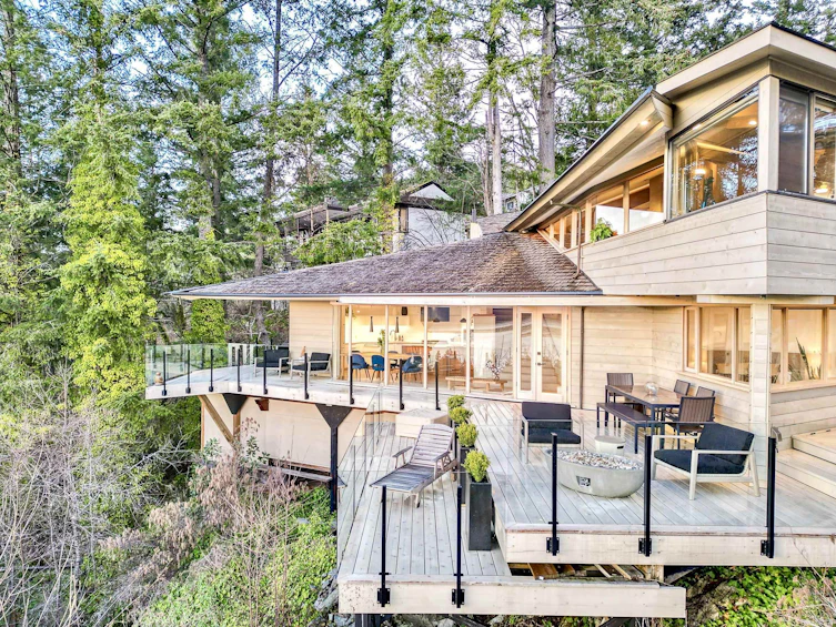 6011 Eagleridge Drive, West Vancouver, BC, V7W 1W7 - 2