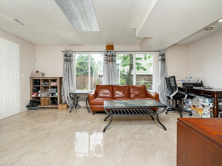 13068 64 Avenue, Surrey, BC, V3W 1X7 - 23