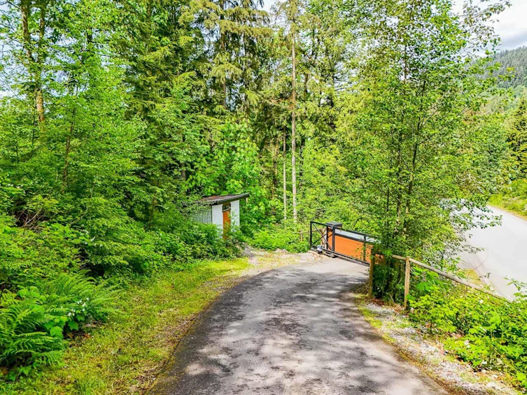 33740 Darbyshire Drive, Mission, BC, V2V 7E1 - 38