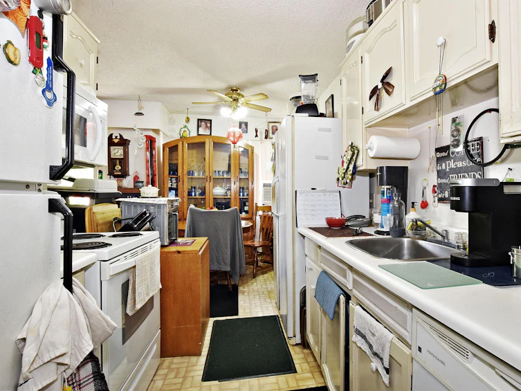 C345-1909 Salton, Abbotsford, BC, V2S 5B6 - 8