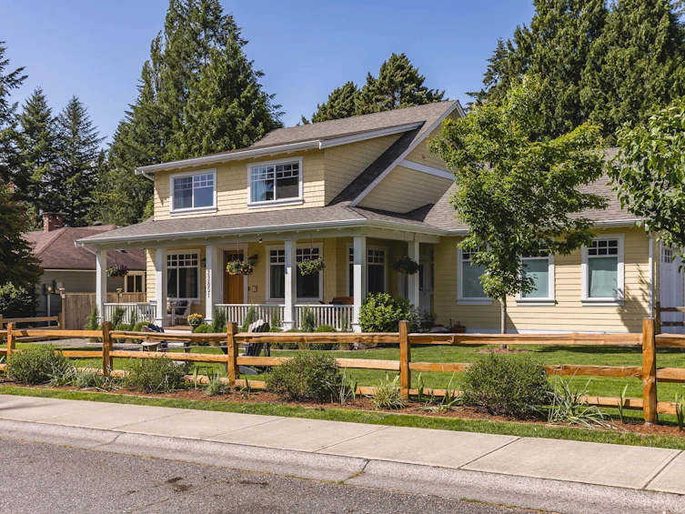 22851 Houston Avenue, Langley, BC, V1M 2S3 - 2