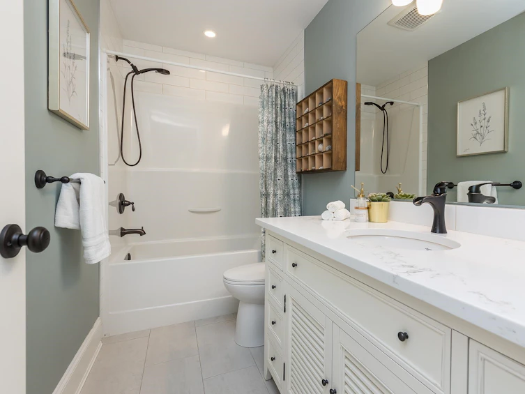 22851 Houston Avenue, Langley, BC, V1M 2S3 - 22