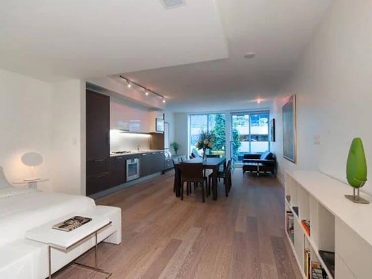 206-1477 W Pender Street, Vancouver, BC, V6G 2S3 - 2