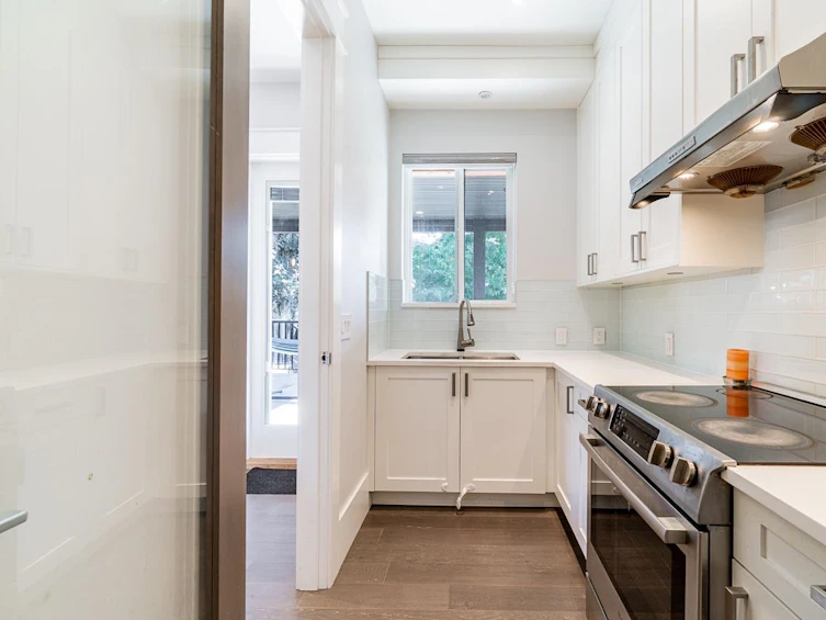 13365 57 Avenue, Surrey, BC, V3X 2S9 - 12