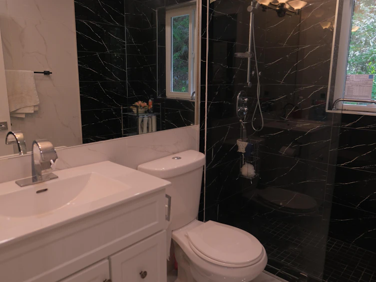 4621 Caulfeild Drive, West Vancouver, BC, V7W 1E9 - 24