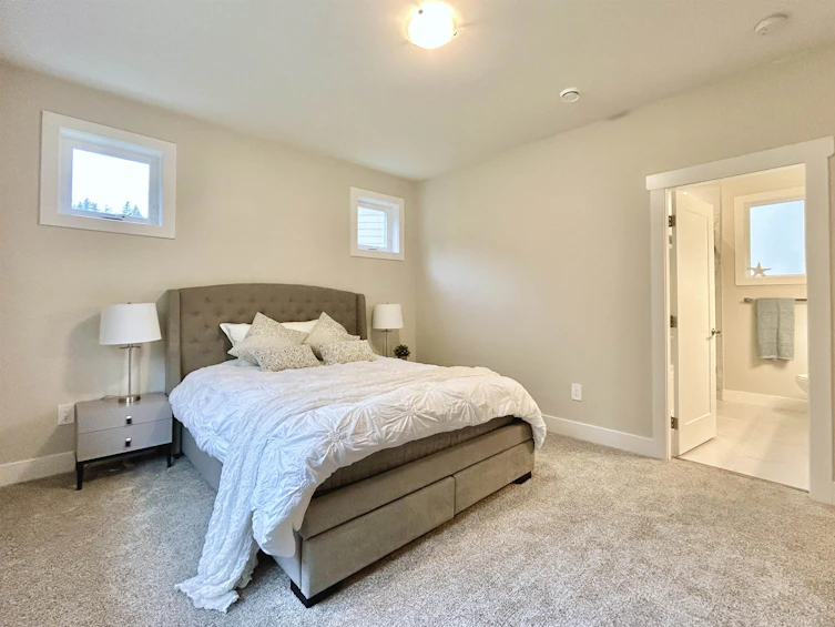 5890 Ripple Way, Sechelt, BC, V7Z 0R2 - 12