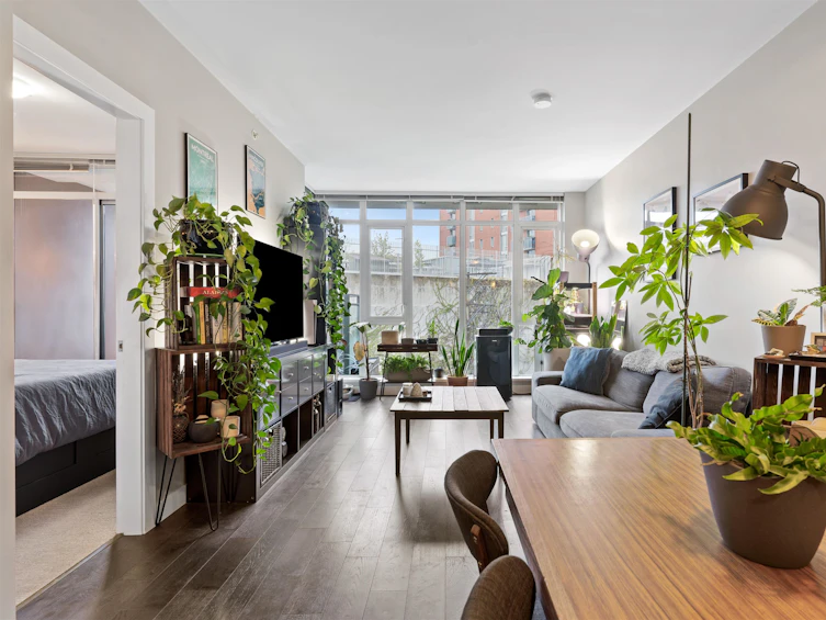422-2321 Scotia Street, Vancouver, BC, V5T 0A8 - 4