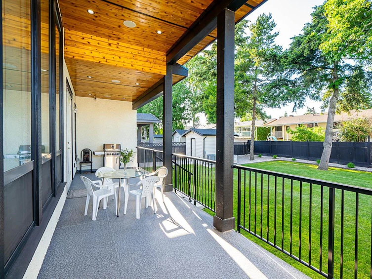 11903 82 Avenue, Delta, BC, V4C 2C6 - 33
