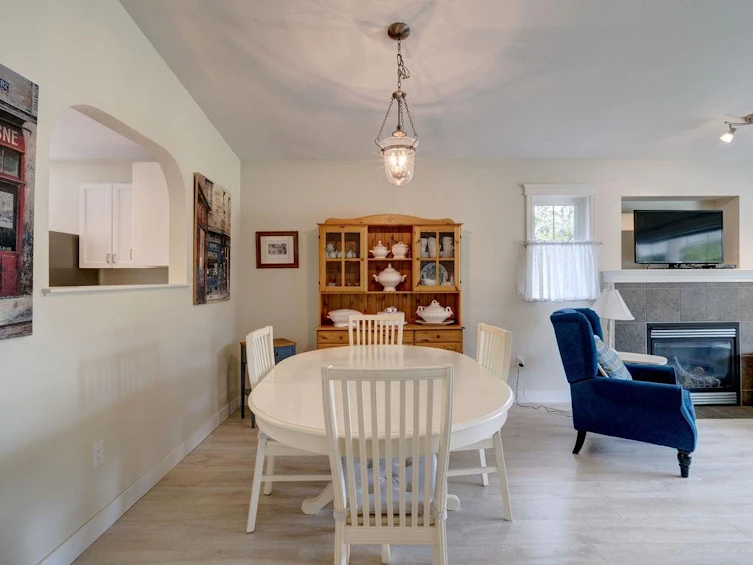5712 Louise Way, Sechelt, BC, V7Z 0N5 - 12