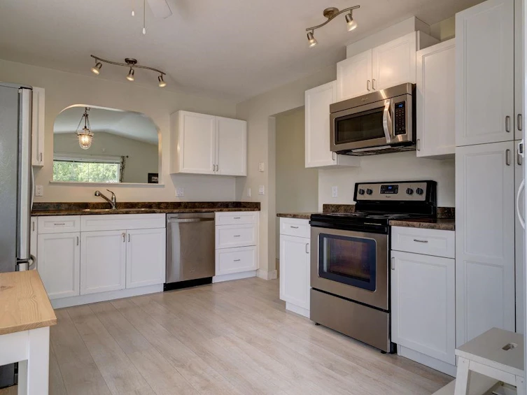 5712 Louise Way, Sechelt, BC, V7Z 0N5 - 13