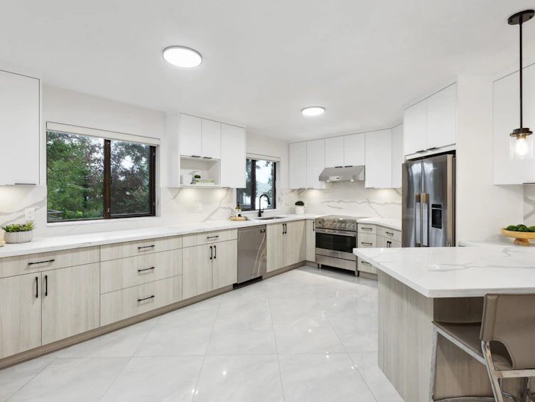 2829 Panorama Drive, North Vancouver, BC, V7G 1V7 - 7