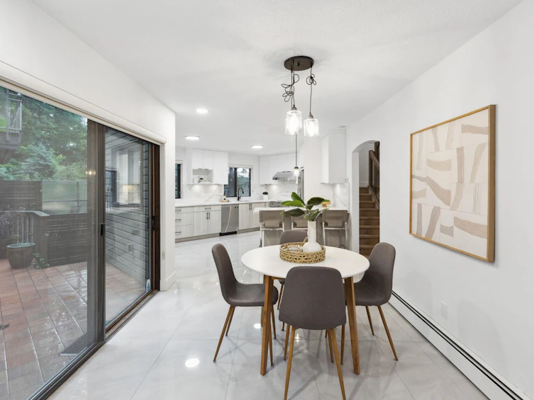 2829 Panorama Drive, North Vancouver, BC, V7G 1V7 - 13