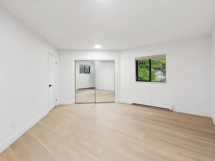 2829 Panorama Drive, North Vancouver, BC, V7G 1V7 - 23