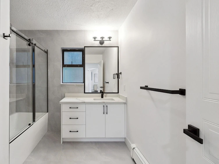 2829 Panorama Drive, North Vancouver, BC, V7G 1V7 - 26