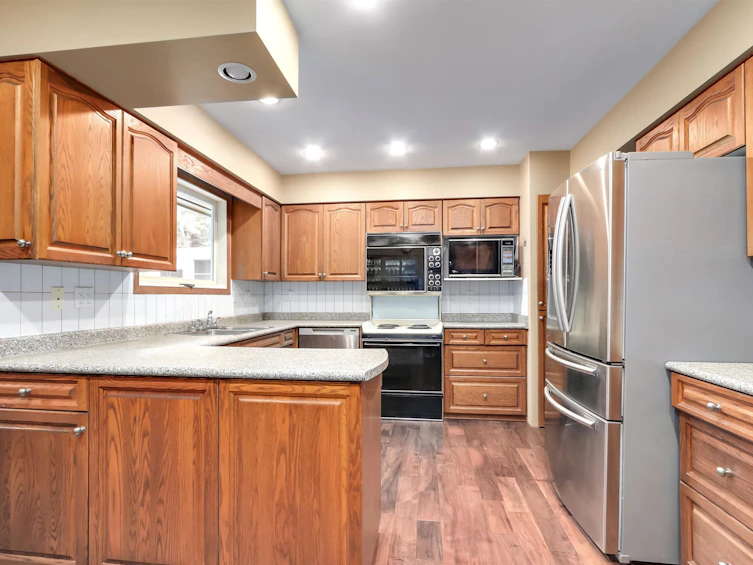 4343 Patterdale Drive, North Vancouver, BC, V7R 4L6 - 12