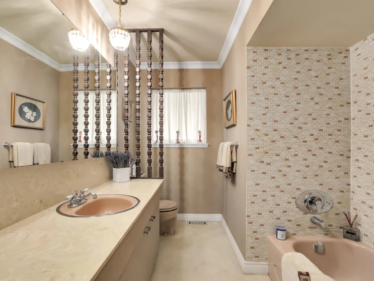 4343 Patterdale Drive, North Vancouver, BC, V7R 4L6 - 19