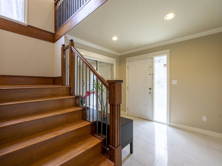 741 Dogwood Street, Coquitlam, BC, V3J 4B8 - 5
