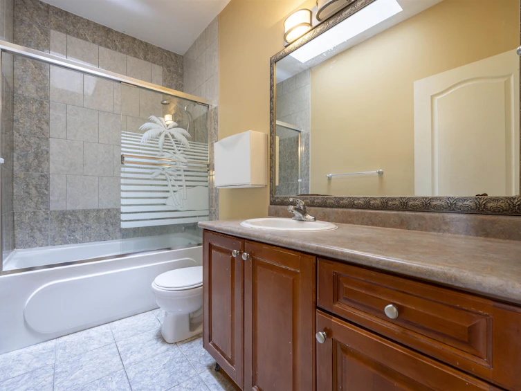 741 Dogwood Street, Coquitlam, BC, V3J 4B8 - 19