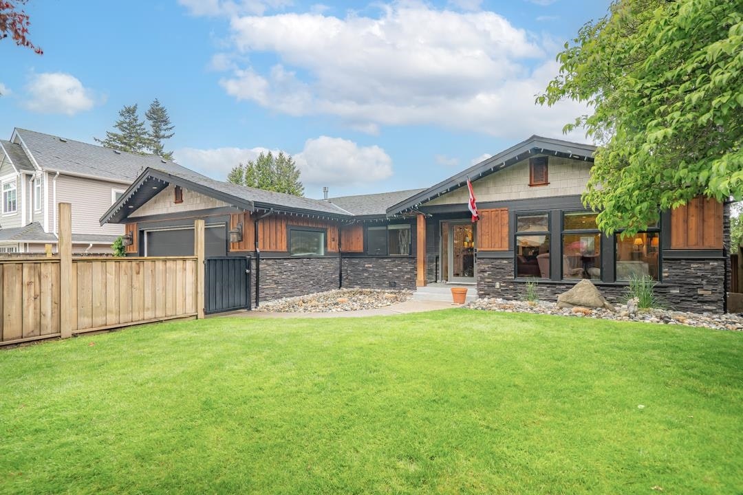 2367 Bevan Crescent, Abbotsford, BC, V2T 3Z4