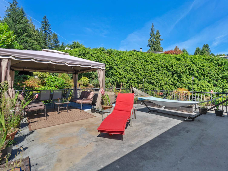 1373 Camwell Drive, West Vancouver, BC, V7S 2M6 - 34