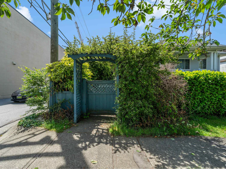 1508 W 66th Avenue, Vancouver, BC, V6P 2R9 - 26