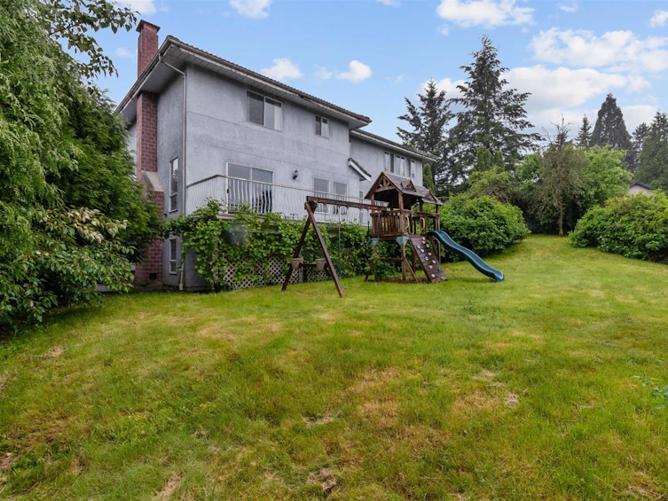 6468 Linfield Place, Burnaby, BC, V5E 3M6 - 16