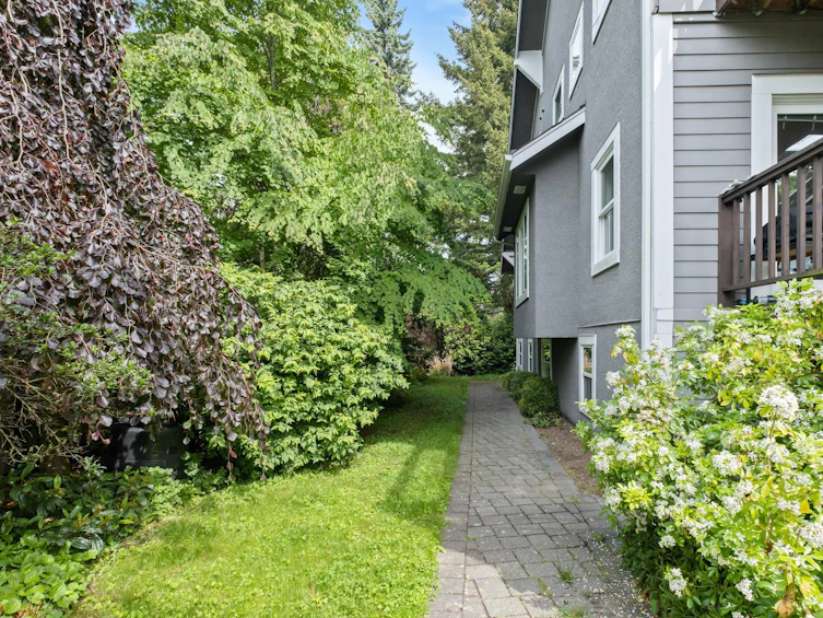 438 West 17th Avenue, Vancouver, BC, V5Y 2A2 - 37