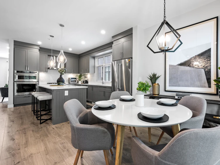 68-20327 72b, Langley, BC, V2Y 4J6 - 18