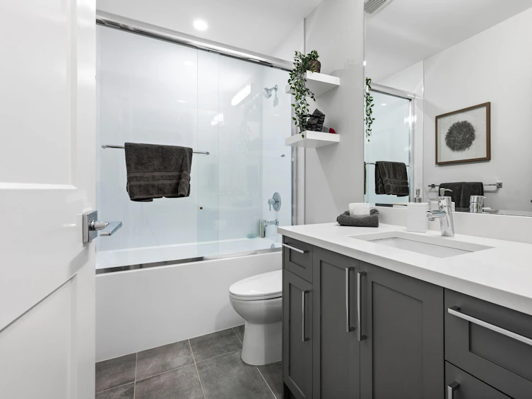 68-20327 72b, Langley, BC, V2Y 4J6 - 35