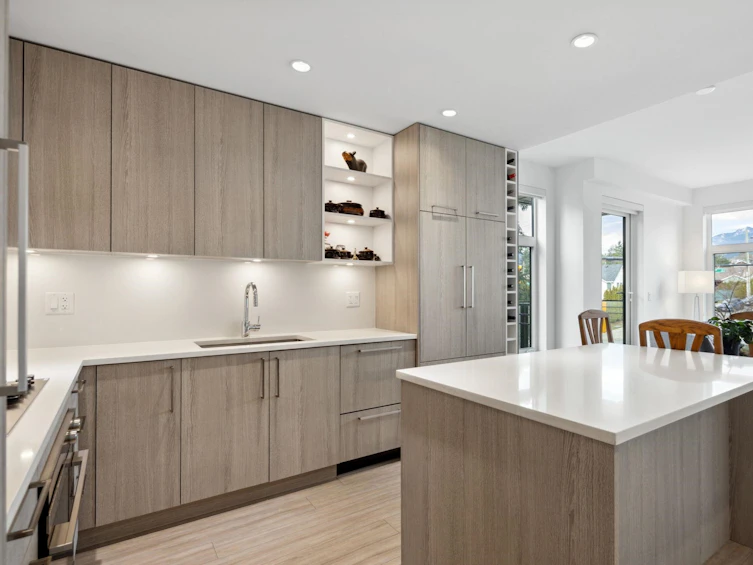 201-707 East 3rd Street, North Vancouver, BC, V7L 1G8 - 5